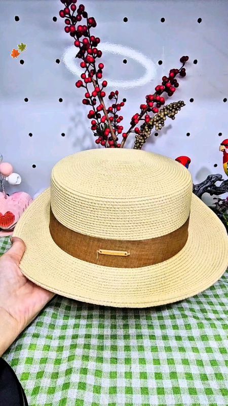 Mũ cói đi biển #mucoi #mudibien #VideohangThoiTrang #ShopeeCreator #LuotVuiMuaLien #ShopeeVideo #SandealcungKOL #HangMoiVe