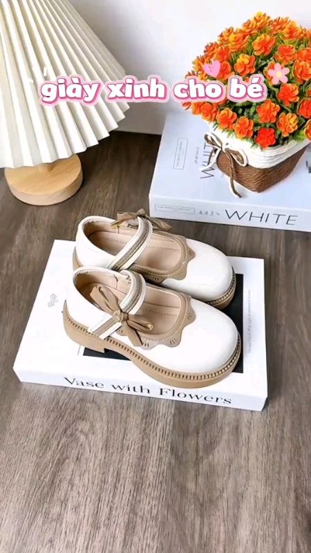 Giày búp bê cho bé gái #giaychobe #giaybupbebegai #LuotVuiMuaLien #ShopeeCreator #ShopeeVideo #videohangthoitrang