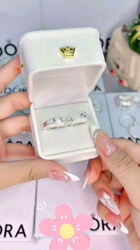 Nhẫn cặp đôi bằng bạc #nhandoi #SandealcungKOL #ShopeeCreator #HangMoiVe #ShopeeVideo #LuotVuiMuaLien