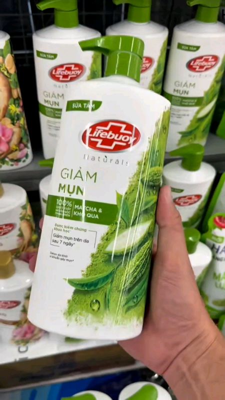 Sữa tắm Lifebuoy Detox #suatamlifebuoy #LuotVuiMuaLien #ShopeeVideo #ShopeeCreator #SandealcungKOL