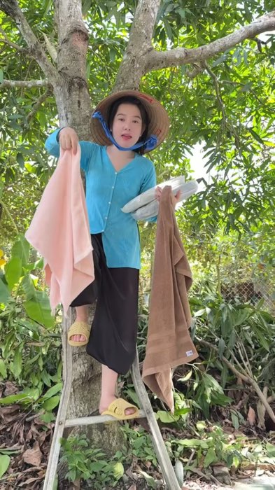 Khăn tắm gội lau mặt #khantam #khanmat #HangMoiVe #ShopeeVideo #LuotVuiMuaLien #KOLUyTin