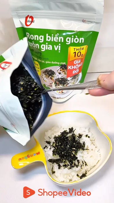 ￼[O'Food] Rong biển giòn trộn khô gà, hải sản O'Food #ShopeeVideo #LuotVuiMuaLien #HangMoiVe #ShopeeCreator