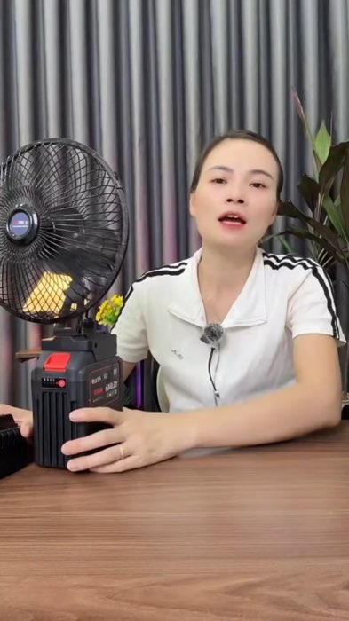 Quant tích điện #quattichdienchaypin #quattichdien #ShopeeVideo #KOLUyTin #HangMoiVe #LuotVuiMuaLien