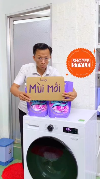 Nước giặt maxkleen hương nước hoa #nuocgiat #nuocgiatxa #MaxKleen #ShopeeVideo #KOLUyTin #HangMoiVe #LuotVuiMuaLien