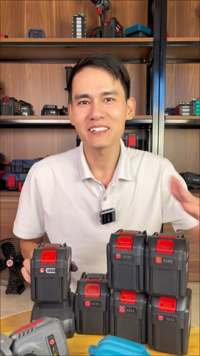 Pin chân phổ thông #pinmaykhoan #LuotVuiMuaLien #ShopeeVideo #KOLUyTin #HangMoiVe