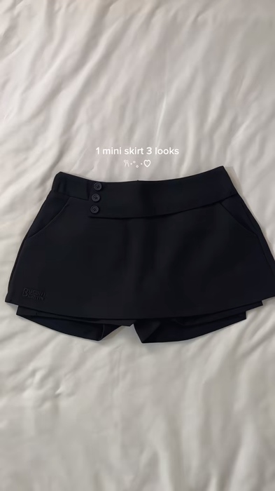 mặc em này nhìn chân thon với cao hơn hẳn á #KOLUyTin #ShopeeStyle #ShopeeThoiTrang #Shopeexuhuong#LuotVuiMuaLien