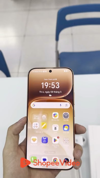 Trên tay HONOR 600 #ShopeeVideo #ShopeeCreator #LuotVuiMuaLien #HangMoiVe
