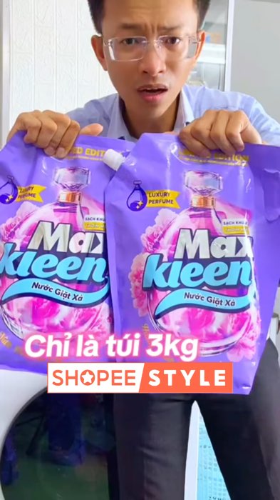 Nước giặt maxkleen hương nước hoa #nuocgiat #nuocgiatxa #MaxKleen #ShopeeVideo #KOLUyTin #HangMoiVe #LuotVuiMuaLien