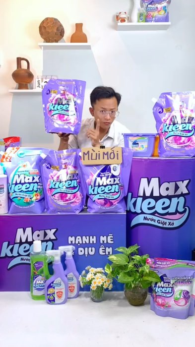 Nước giặt maxkleen hương nước hoa #nuocgiat #nuocgiatxa #MaxKleen #ShopeeVideo #KOLUyTin #HangMoiVe #LuotVuiMuaLien