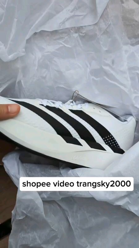 Giày chạy bộ nam Adidas #LuotVuiMuaLien #ShopeeVideo #ShopeeCreator