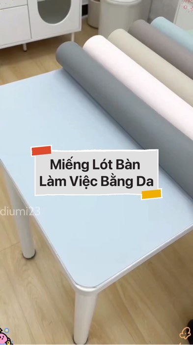 Miếng Lót Bàn Làm Việc Bằng Da #VideohangDoiSong#ShopeeVideo#ShopeeCreator #LuotVuiMuaLien#KOLUyTin#Videomuasam #SandealcungKOL #diumi952