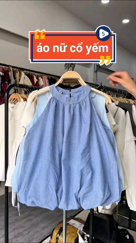áo cổ yếm dáng bí xinh #aokieu #aonu #videohangThoiTrang #LuotVuiMuaLien #ShopeeCreator #HangMoiVe #shopeeVideo #sandealcungKOL