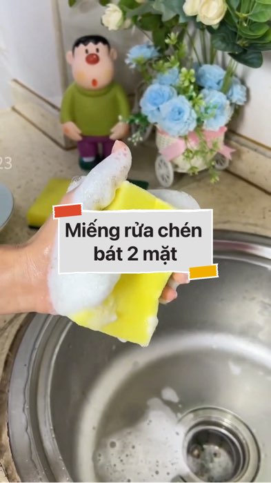 ￼Miếng rửa chén bát 2 mặt #VideohangTieuDung #shopeestyle#ShopeeVideo#ShopeeCreator #LuotVuiMuaLien#KOLUyTin#Videomuasam #SandealcungKOL #diumi995