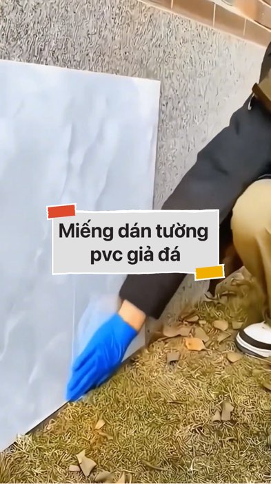 Miếng dán tường pvc giả đá #VideohangNhaCua#shopeestyle#ShopeeVideo#ShopeeCreator #LuotVuiMuaLien#KOLUyTin#Videomuasam #SandealcungKOL #diumi72