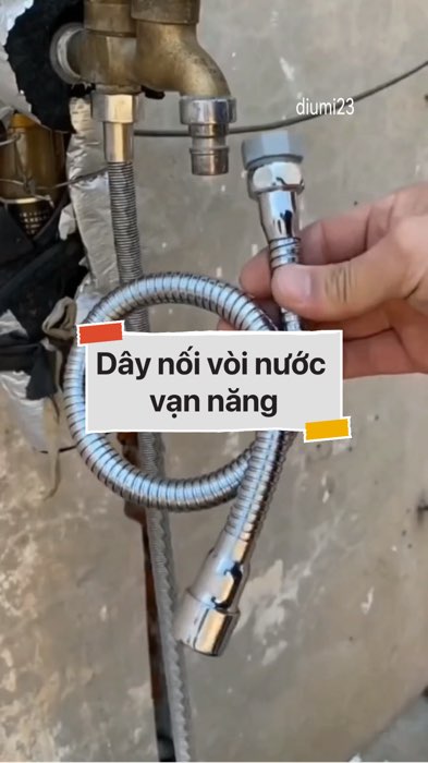 ￼Dây nối vòi nước vạn năng #VideohangDoiSong#ShopeeVideo#ShopeeCreator #LuotVuiMuaLien#KOLUyTin#Videomuasam #SandealcungKOL #diumi206