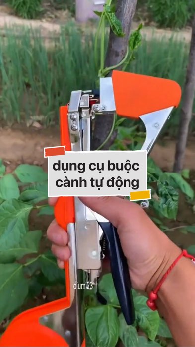 ￼Bộ dụng cụ buộc cành tự động #VideohangDoiSong#ShopeeVideo#ShopeeCreator #LuotVuiMuaLien#KOLUyTin#Videomuasam #SandealcungKOL #diumi587