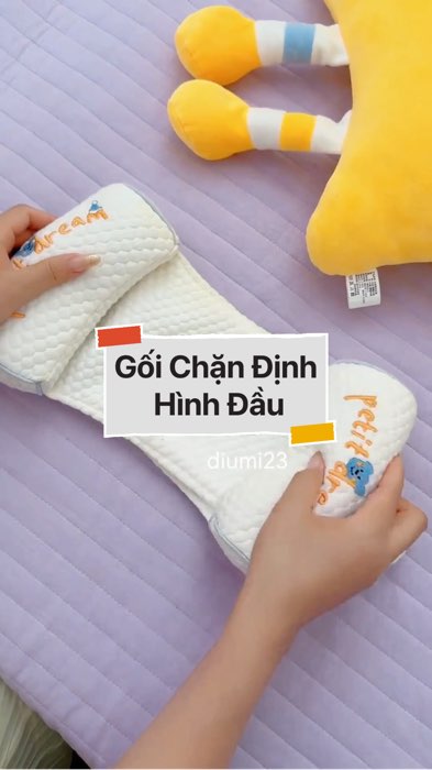 Gối Chặn Định Hình Đầu #VideoHangMevaBe#shopeestyle#ShopeeVideo#ShopeeCreator#LuotVuiMuaLien #diumi595