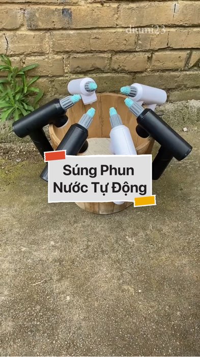 ￼Súng Phun Nước Tự Động #VideohangDoiSong#ShopeeVideo#ShopeeCreator #LuotVuiMuaLien#KOLUyTin#Videomuasam #SandealcungKOL #diumi817