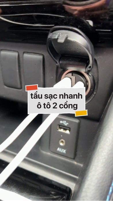 tẩu sạc nhanh ô tô 2 cổng #VideohangDienTu#shopeestyle#ShopeeVideo#ShopeeCreator #LuotVuiMuaLien#KOLUyTin#Videomuasam #SandealcungKOL #diumi852