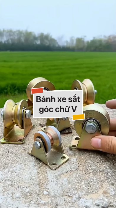 ￼Bánh xe sắt góc chữ V #VideohangDoiSong#ShopeeVideo#ShopeeCreator #LuotVuiMuaLien#KOLUyTin#Videomuasam #SandealcungKOL #diumi960