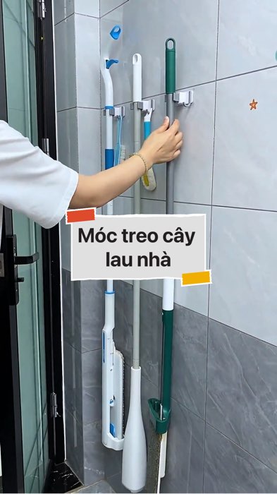 ￼Móc treo cây lau nhà  #VideoHangGiaDung#shopeestyle#ShopeeVideo#ShopeeCreator #LuotVuiMuaLien #diumi17