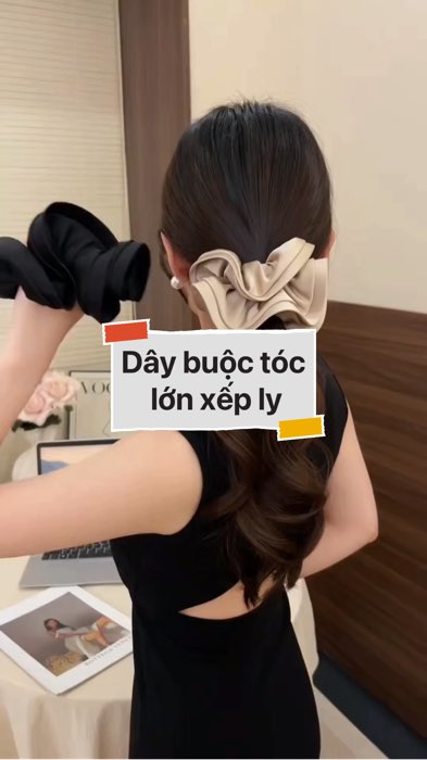 Dây buộc tóc ruột lớn xếp ly #VideohangThoiTrang#shopeestyle#ShopeeVideo#ShopeeCreator#LuotVuiMuaLien#KOLUyTin #diumi208
