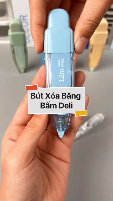 ￼Bút Xóa Băng Bấm Deli #videohangvanphongpham#shopeestyle#ShopeeVideo#ShopeeCreator #LuotVuiMuaLien #diumi216