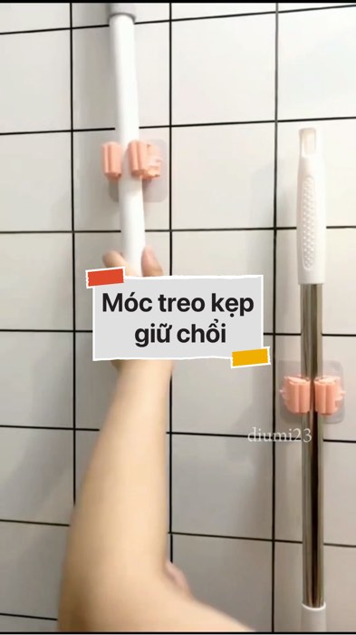 ￼Móc treo kẹp giữ chổi #VideoHangGiaDung#shopeestyle#ShopeeVideo#ShopeeCreator #LuotVuiMuaLien #diumi230