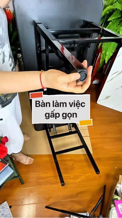 Bàn làm việc gấp gọn #VideoHangGiaDung#shopeestyle#ShopeeVideo#ShopeeCreator #LuotVuiMuaLien #diumi254