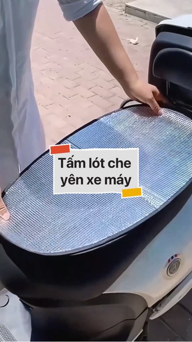 Tấm lót che yên xe máy #VideohangDoiSong#ShopeeVideo#ShopeeCreator #LuotVuiMuaLien#KOLUyTin#Videomuasam #SandealcungKOL #diumi267
