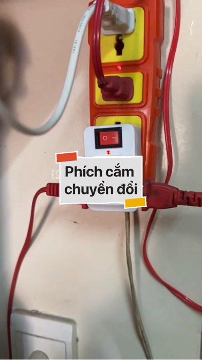 ￼Phích cắm chuyển đổi đa năng #VideoHangGiaDung#shopeestyle#ShopeeVideo#ShopeeCreator #LuotVuiMuaLien #diumi284