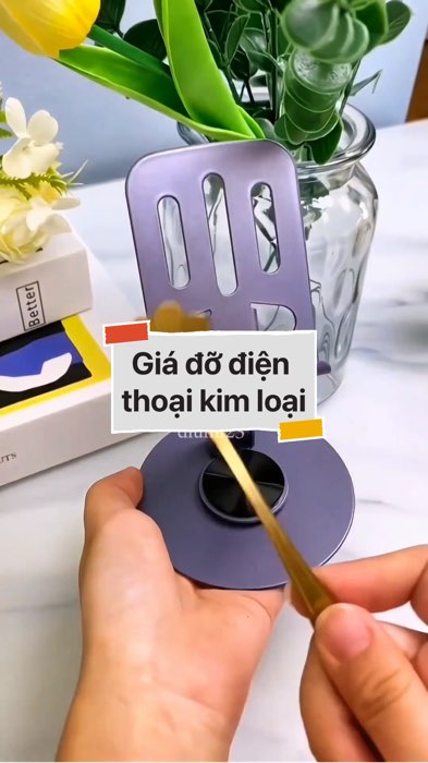 ￼Giá đỡ điện thoại kim loại #VideohangDoiSong#ShopeeVideo#ShopeeCreator #LuotVuiMuaLien#KOLUyTin#Videomuasam #SandealcungKOL #diumi329