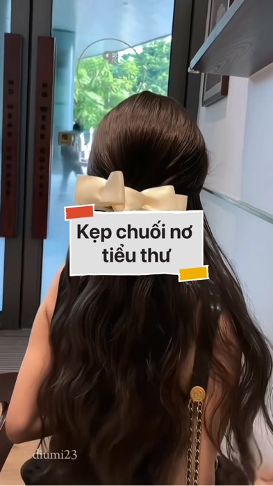 Kẹp chuối nơ tiểu thư #VideohangThoiTrang#shopeestyle#ShopeeVideo#ShopeeCreator#LuotVuiMuaLien#KOLUyTin #diumi344