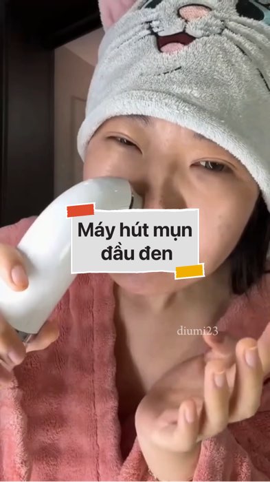 Máy hút mụn đầu đen #VideohangLamDep#shopeestyle#ShopeeVideo#ShopeeCreator #LuotVuiMuaLien#KOLUyTin#Videomuasam #SandealcungKOL #diumi381