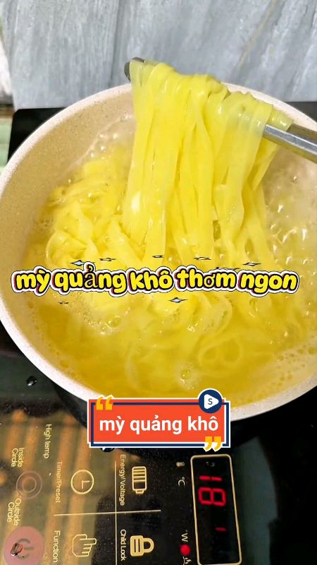 mỳ quảng khô #miquangkho #HangMoiVe #LuotVuiMuaLien #ShopeeVideo #SandealcungKOL