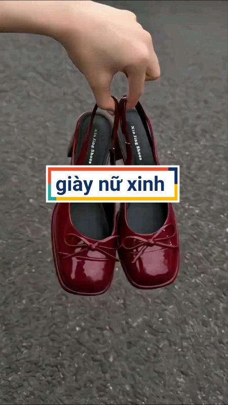 Giày nữ đế cao #VideohangThoiTrang #giaynu #giaydepnu #ShopeeCreator #LuotVuiMuaLien #HangMoiVe