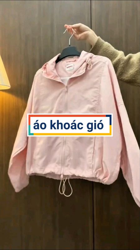 Áo khoác gió 2 lớp #aokhoac #aokhoacnu #VideohangThoiTrang #LuotVuiMuaLien #HangMoiVe