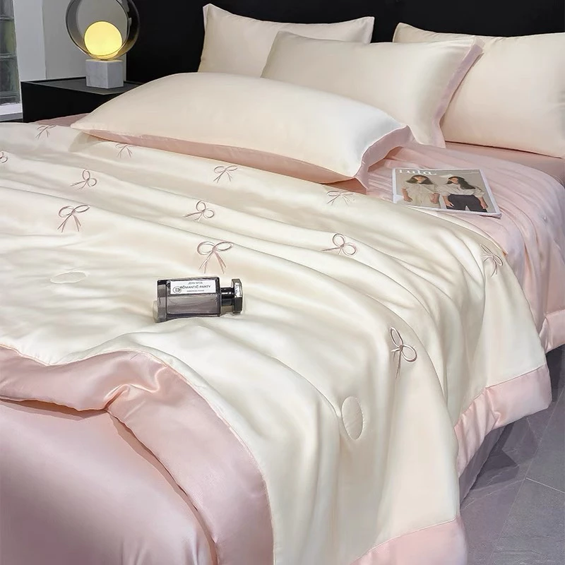 Bộ chăn ga gối lụa thái cao cấp chất liệu mềm mịn thoáng mát , Bộ 4 món chăn ga gối trần bông hè thu mẫu mới 2024