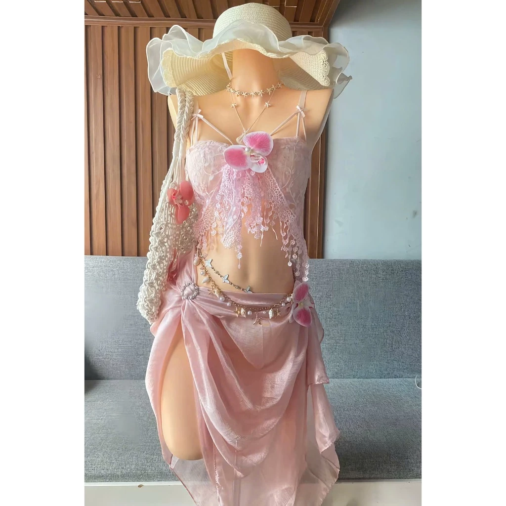 Set bikini khăn quấn Hồng nhạt Tua Rua.(Tặng kèm ghim, dây chuyền vỏ sò & 2 kẹp hoa bất kỳ và quần chip).