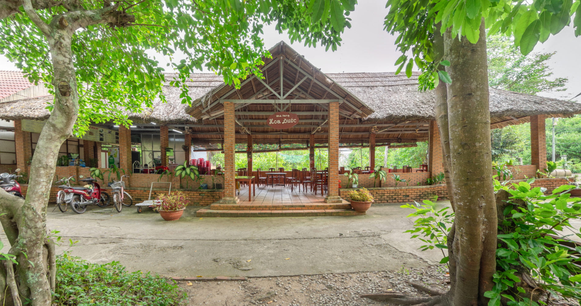 Khu du lịch sinh thái Dần Xây